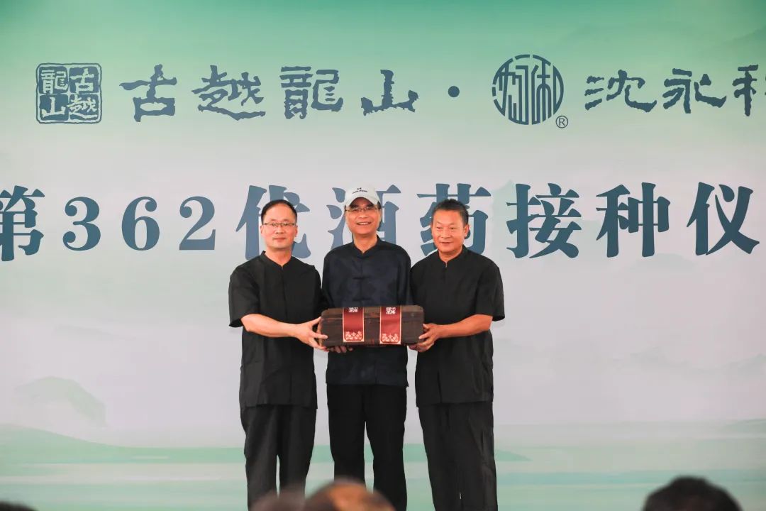 金狮贵宾会·宾至如归-尊贵显赫